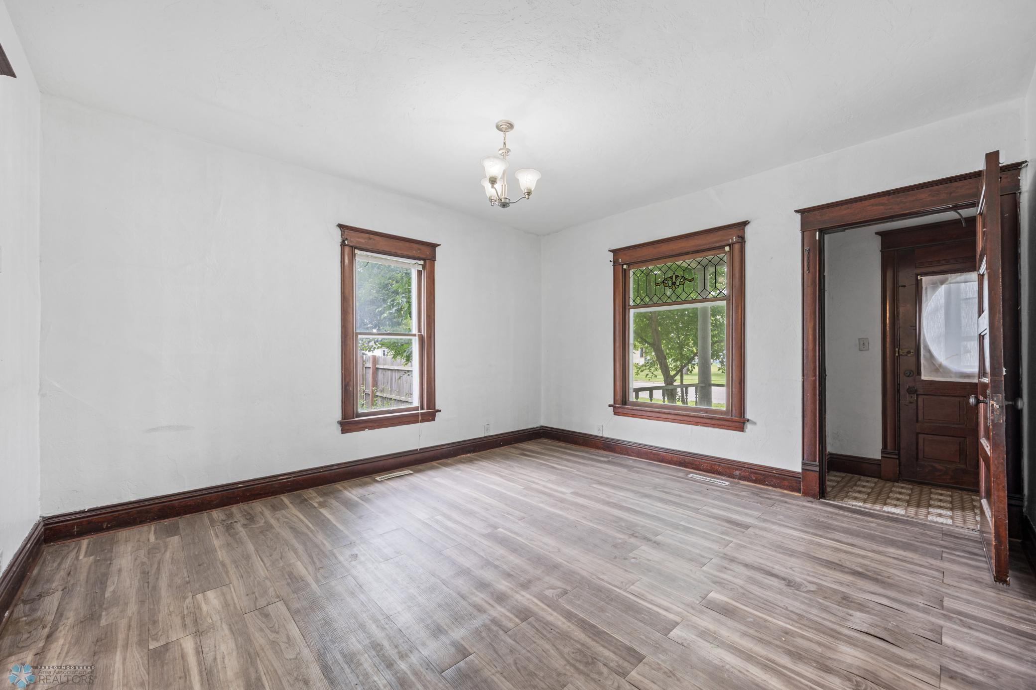 Dilworth, Minnesota 56529, United States, 3 Bedrooms Bedrooms, ,2 BathroomsBathrooms,Residential,Active,181870