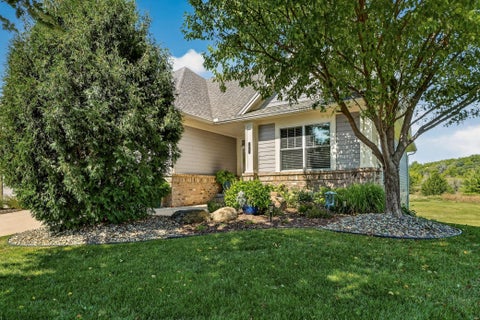 Townhouse For Sale - 3887 Berkshire Road<br/> Olmsted County, Rochester, MN 55902