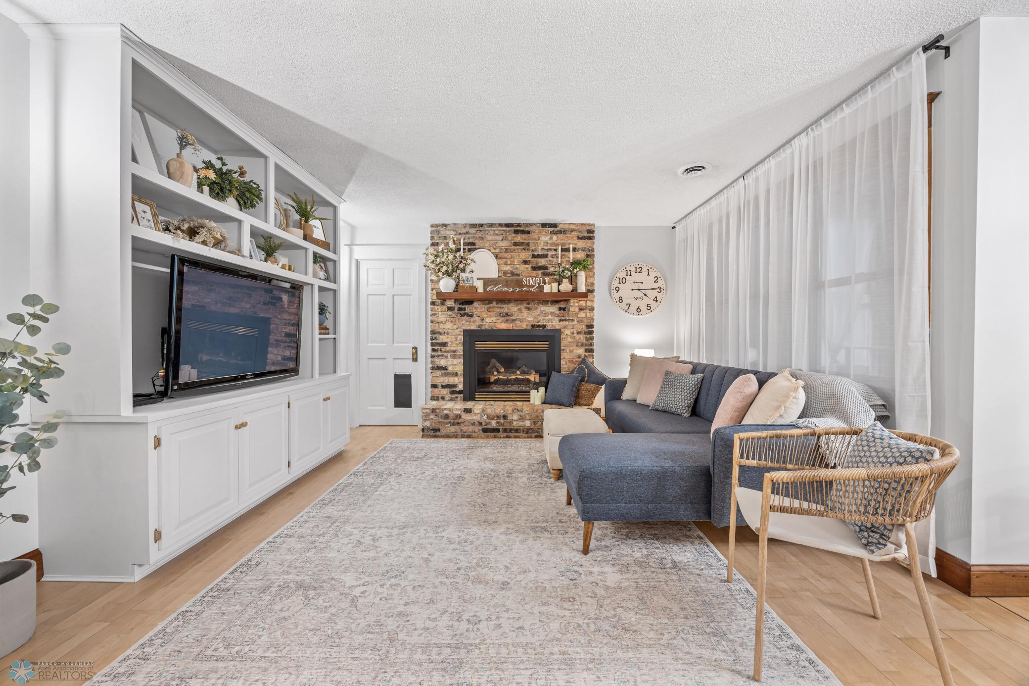 581 Shorewood Drive, Detroit Lakes, Minnesota image 16