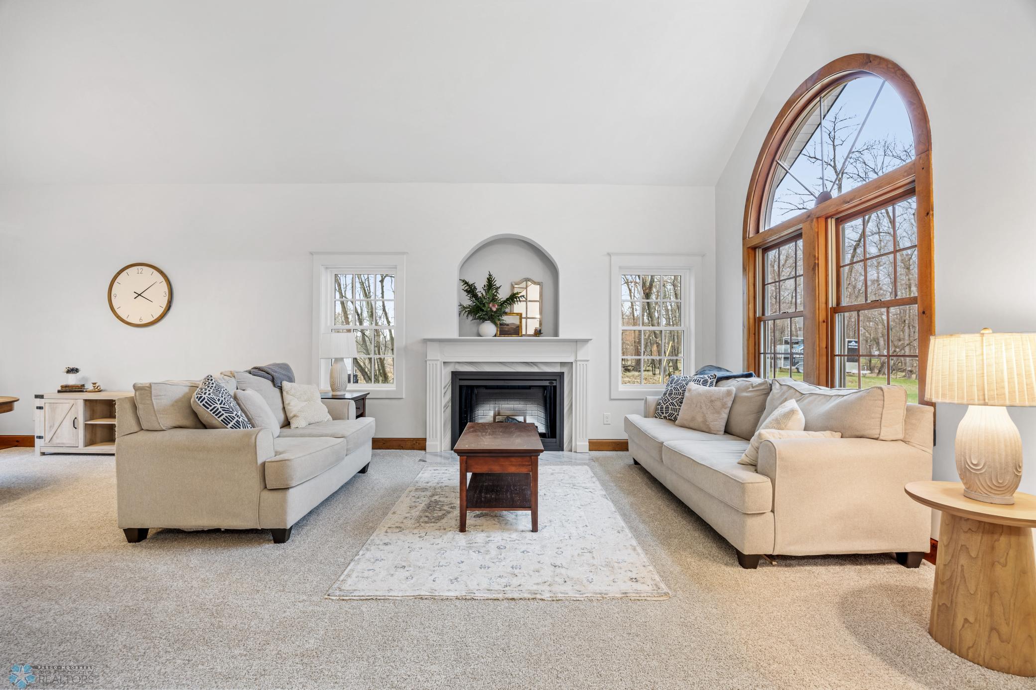 581 Shorewood Drive, Detroit Lakes, Minnesota image 8