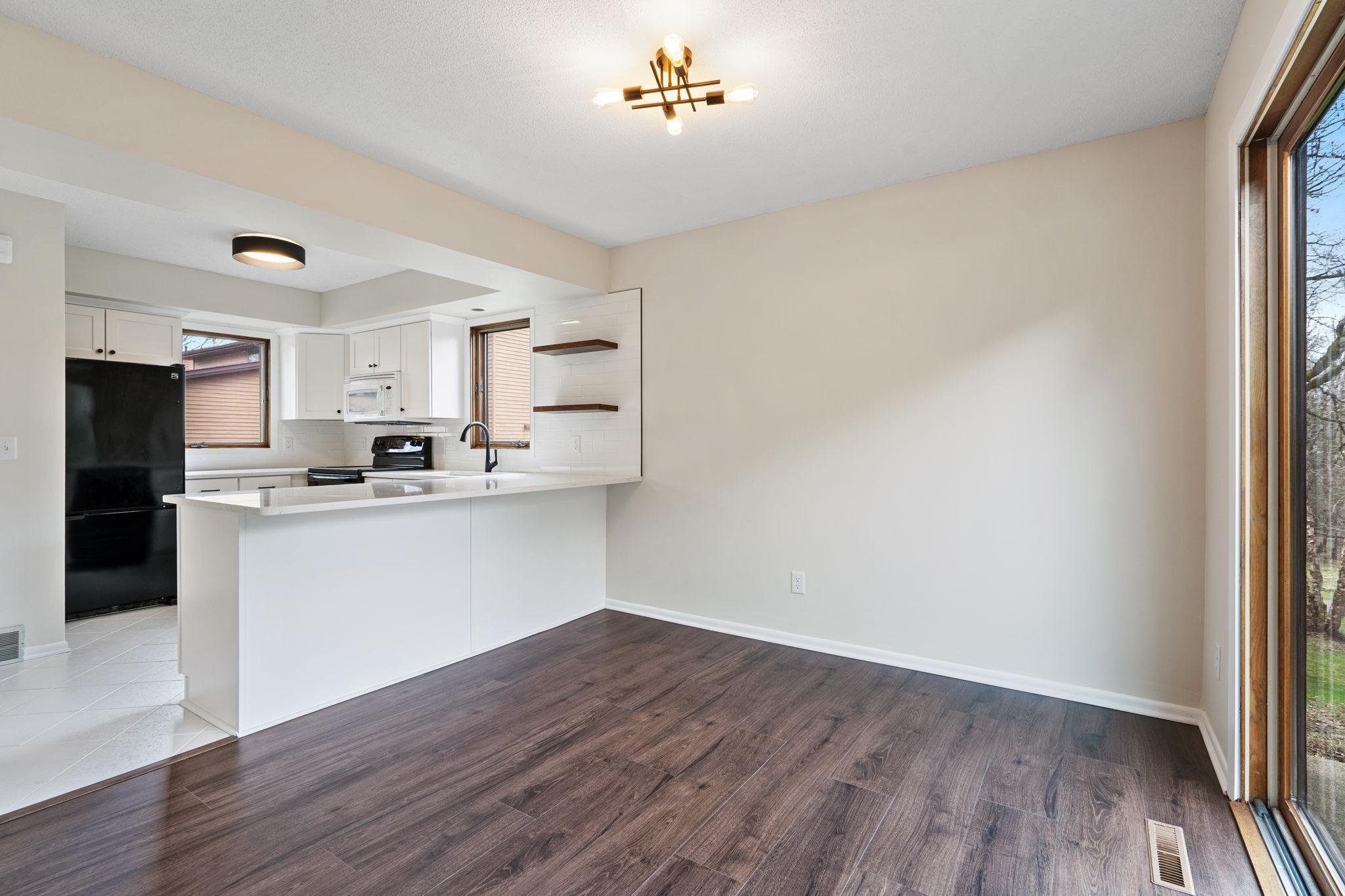 434 E 11th Street #D, New Richmond, Wisconsin image 22