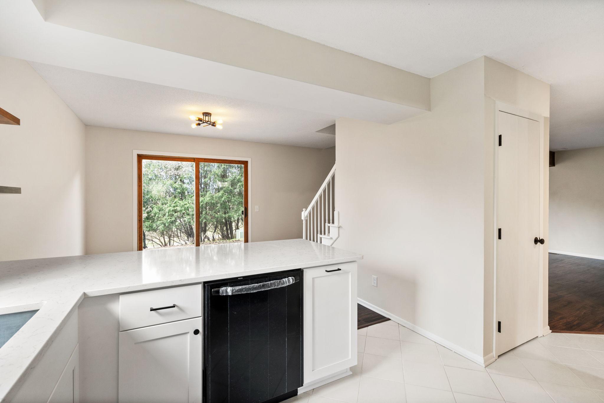 434 E 11th Street #D, New Richmond, Wisconsin image 18