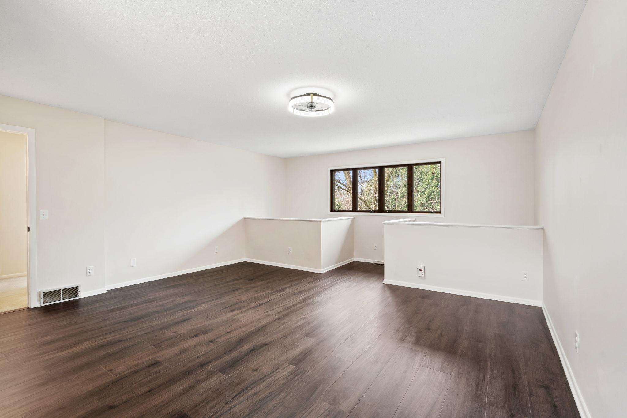 434 E 11th Street #D, New Richmond, Wisconsin image 12