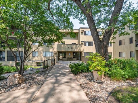 Condo For Sale - 4101 Parklawn Avenue<br/> Edina, MN 55435