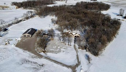 Homes For Sale - 4510 County Road 30<br/> Waverly, MN 55390