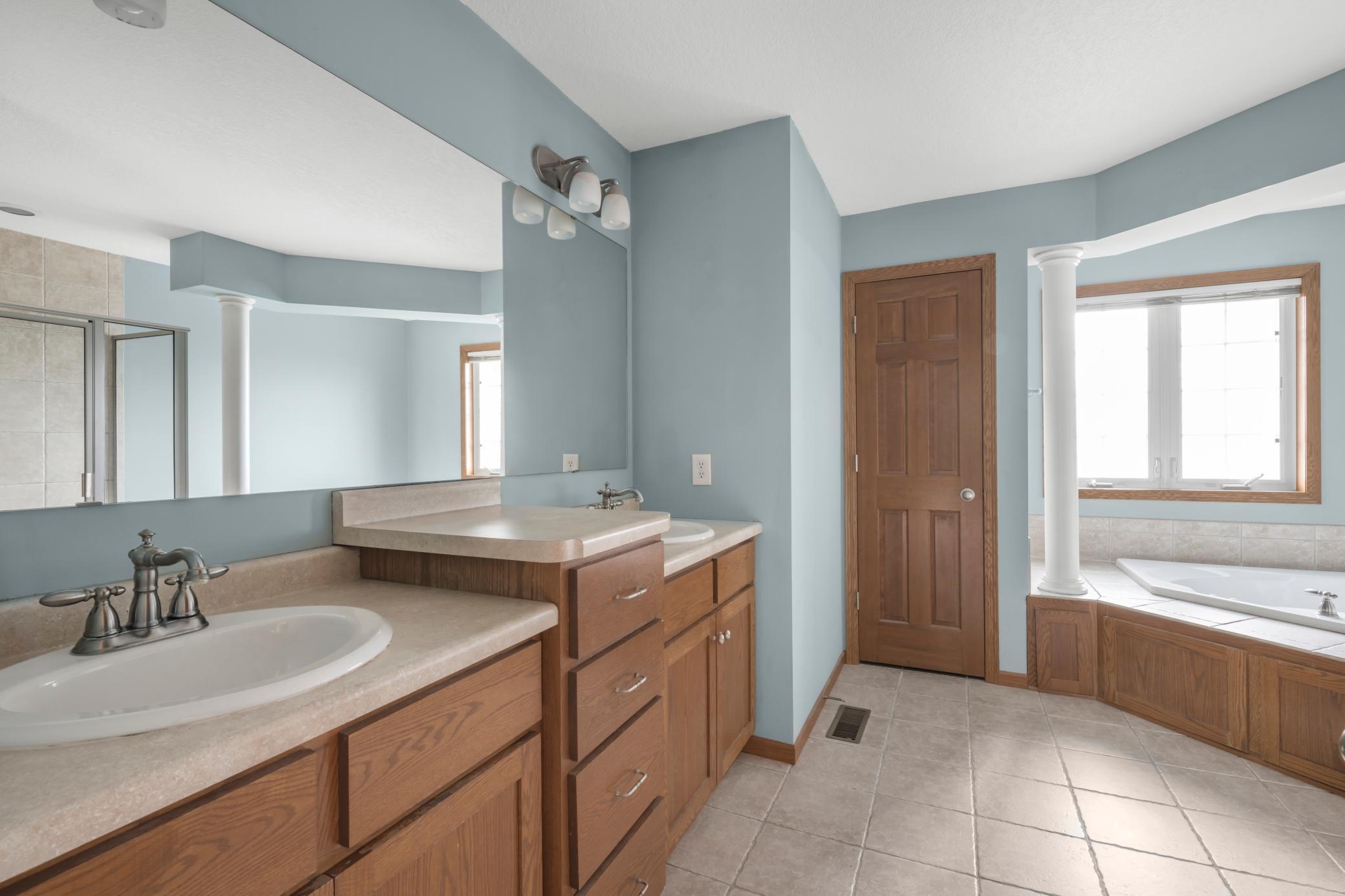 10543 Noble Circle, Minneapolis, Minnesota image 33