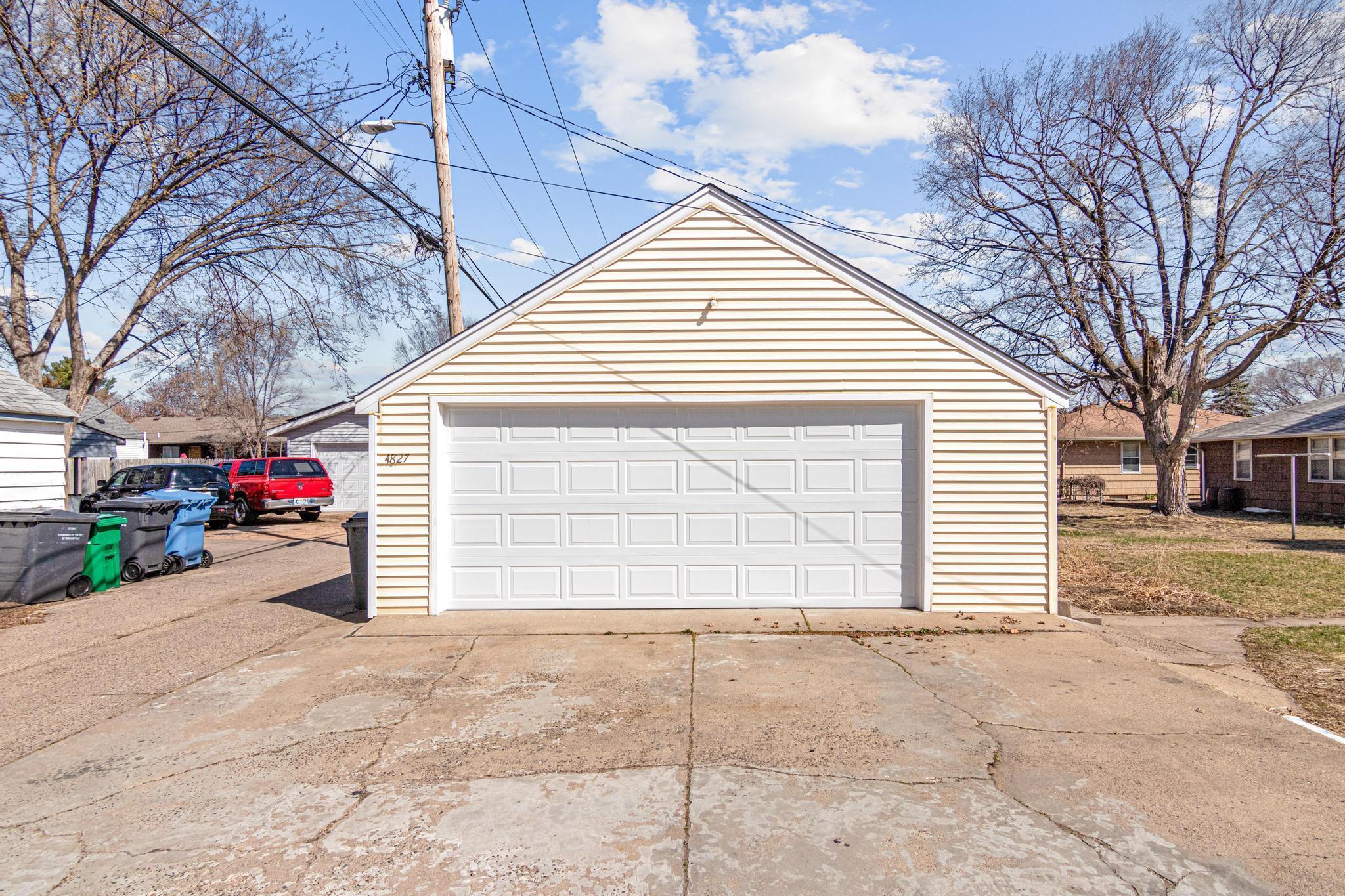 4827 N 6th Street, Minneapolis, Minnesota image 25