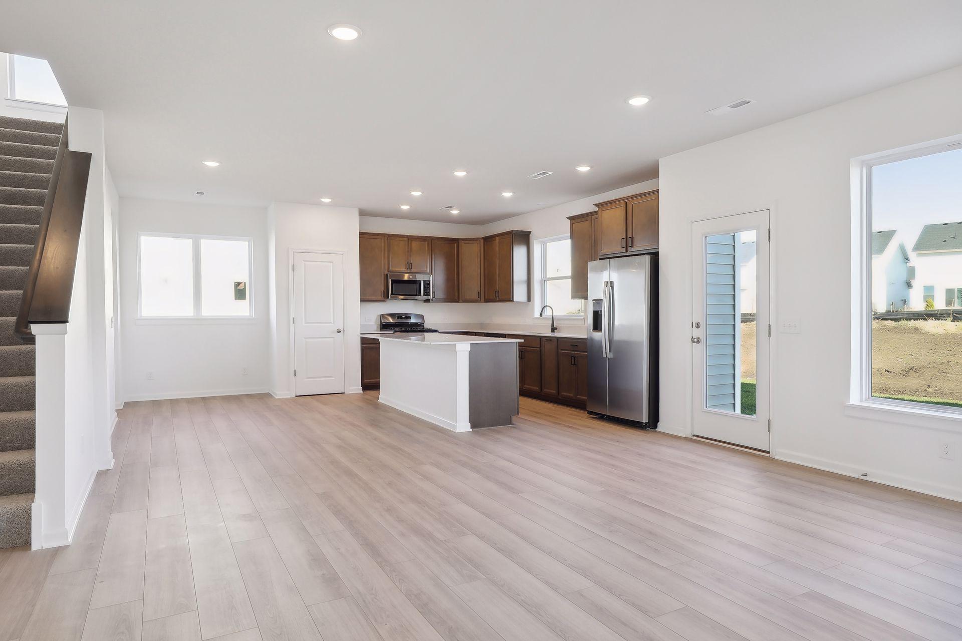 15015 Ardgillan Road, Rosemount, Minnesota image 26