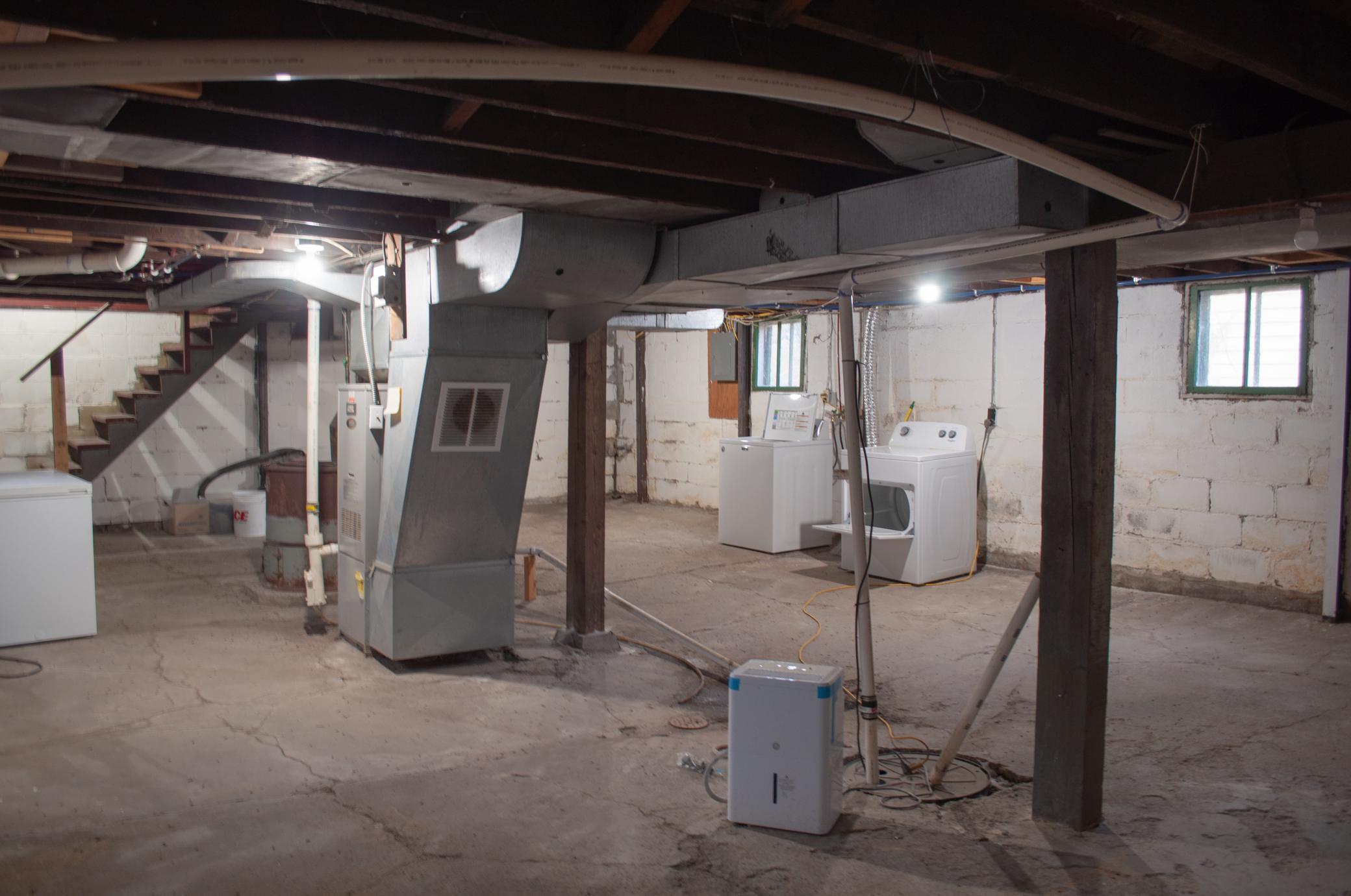 Moorhead, Minnesota 56560, United States, 4 Bedrooms Bedrooms, ,2 BathroomsBathrooms,Residential,Active,242048