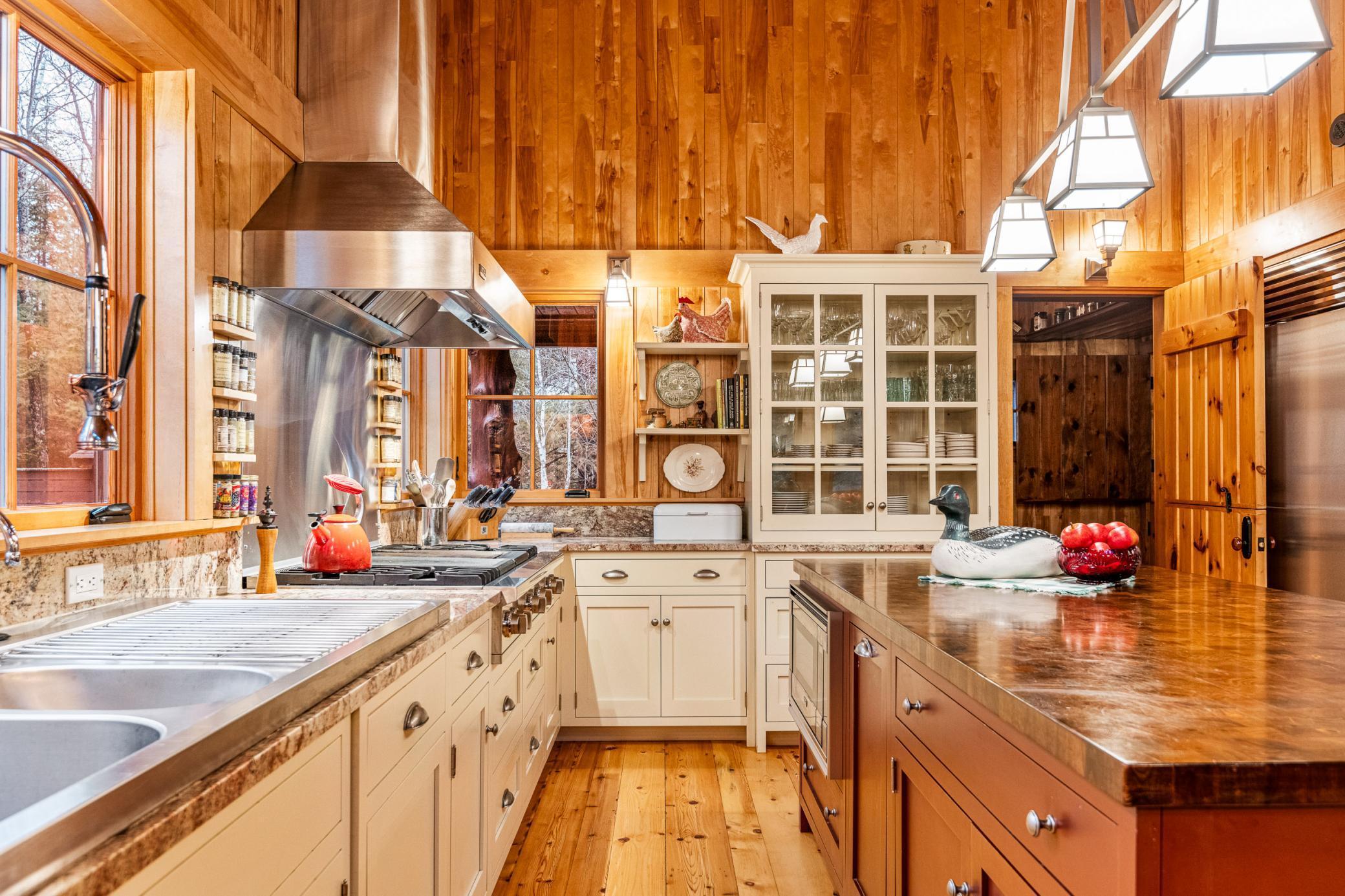 11058 N Loon Bay Lane, Hayward, Wisconsin image 27