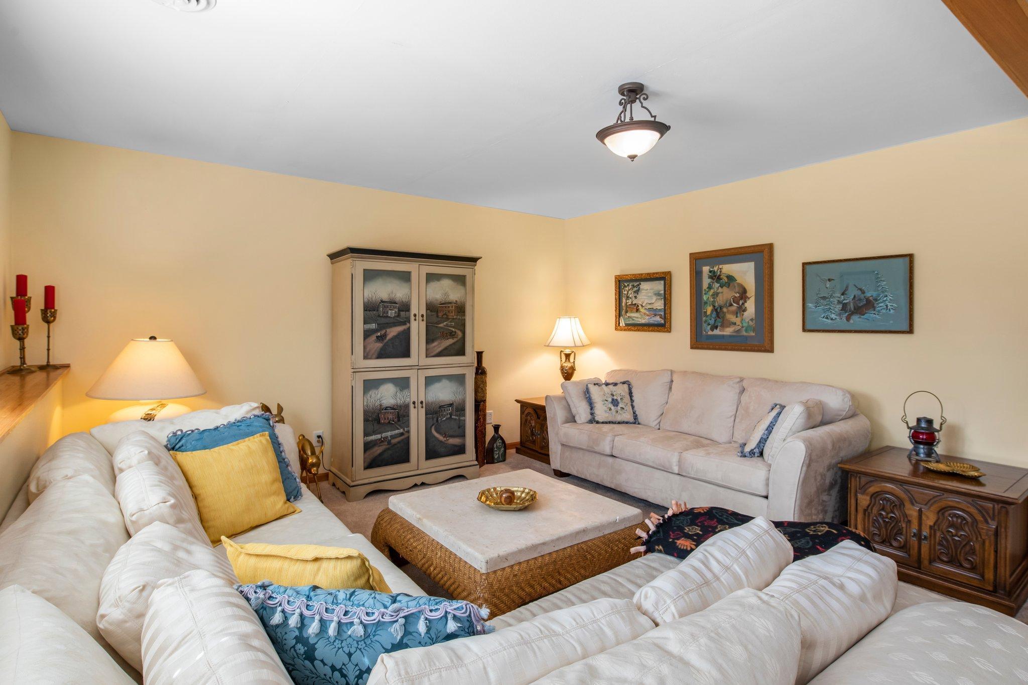 907 Southcross Drive, Burnsville, Minnesota image 30