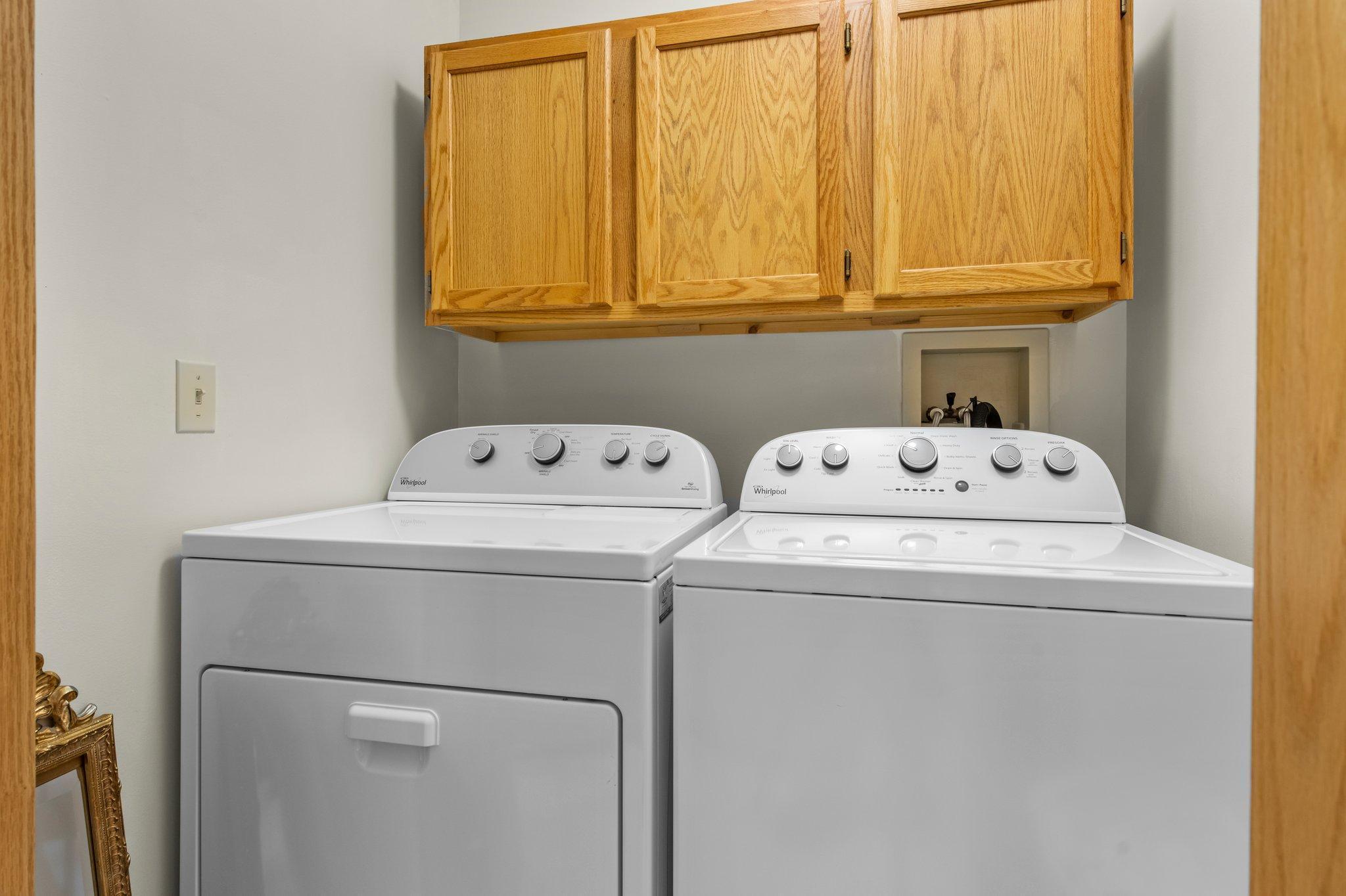 907 Southcross Drive, Burnsville, Minnesota image 17