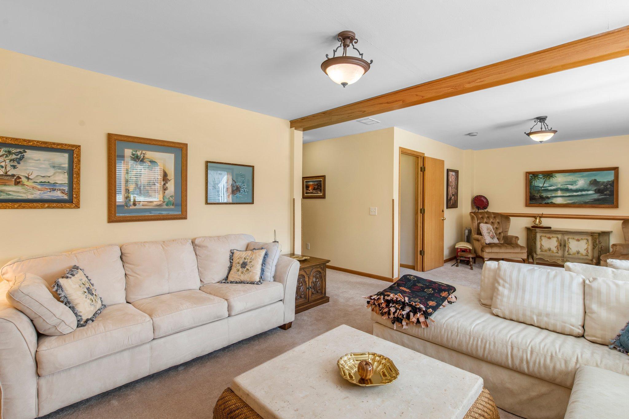 907 Southcross Drive, Burnsville, Minnesota image 32