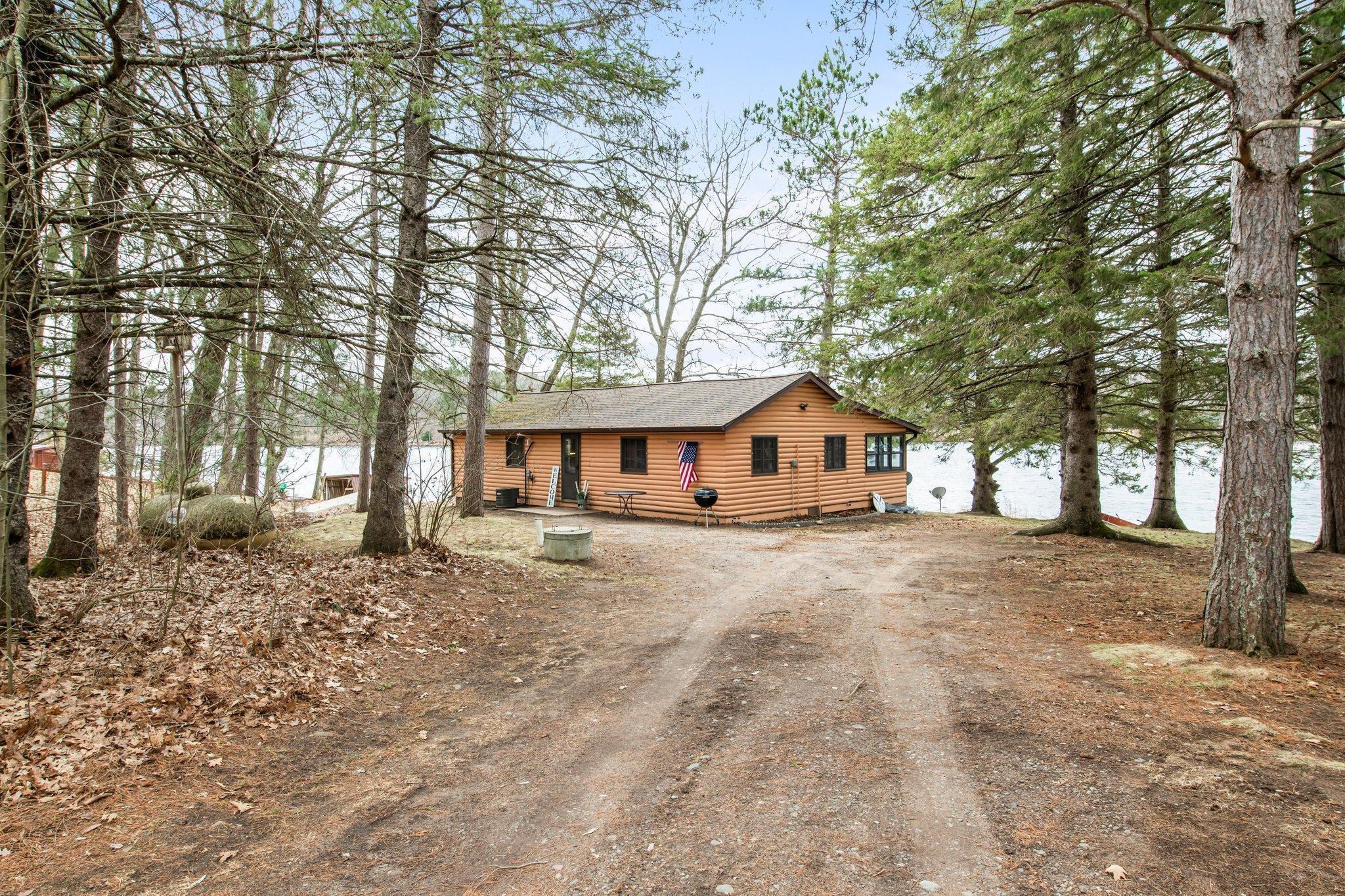 201 27 1/4 26 7/8 Avenue #B, Cumberland, Wisconsin image 3