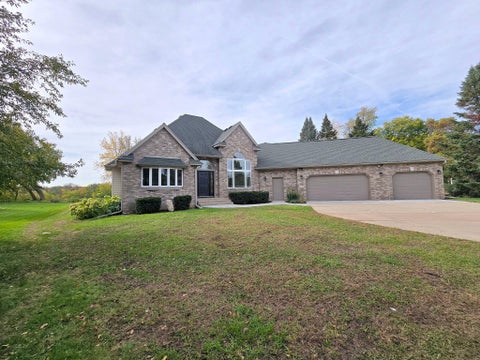 Homes For Sale - 6438 Riverdale Drive<br/> Ramsey, MN 55303