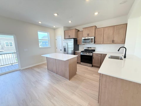 Townhouse For Sale - 2730 Kepler Avenue<br/> Saint Michael, MN 55376