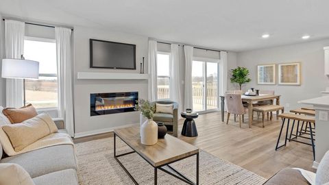 Homes For Sale - 2379 Highview Terrace<br/> Shakopee, MN 55379