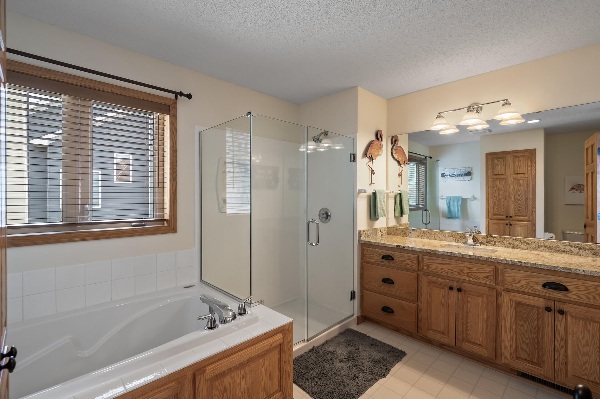 20632 Hazelwood Trail, Lakeville, Minnesota image 28