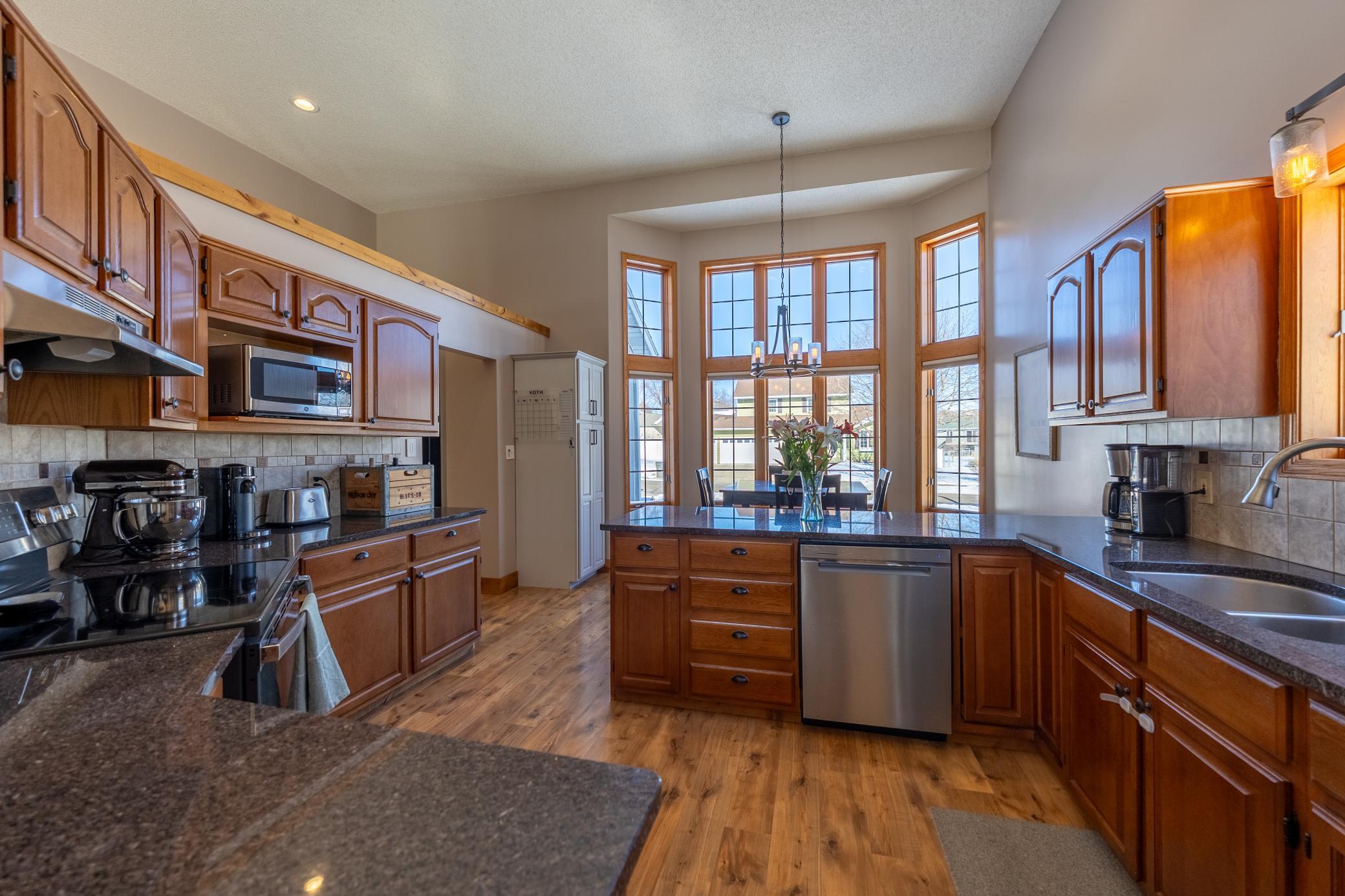 5325 Kensington Lane, Rochester, Minnesota image 8
