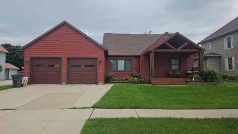 Homes For Sale - 102 W Main Street<br/> Adams, MN 55909