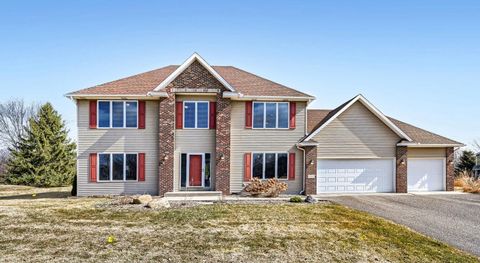 Homes For Sale - 2823 Lisbon Avenue<br/> Lake Elmo, MN 55042