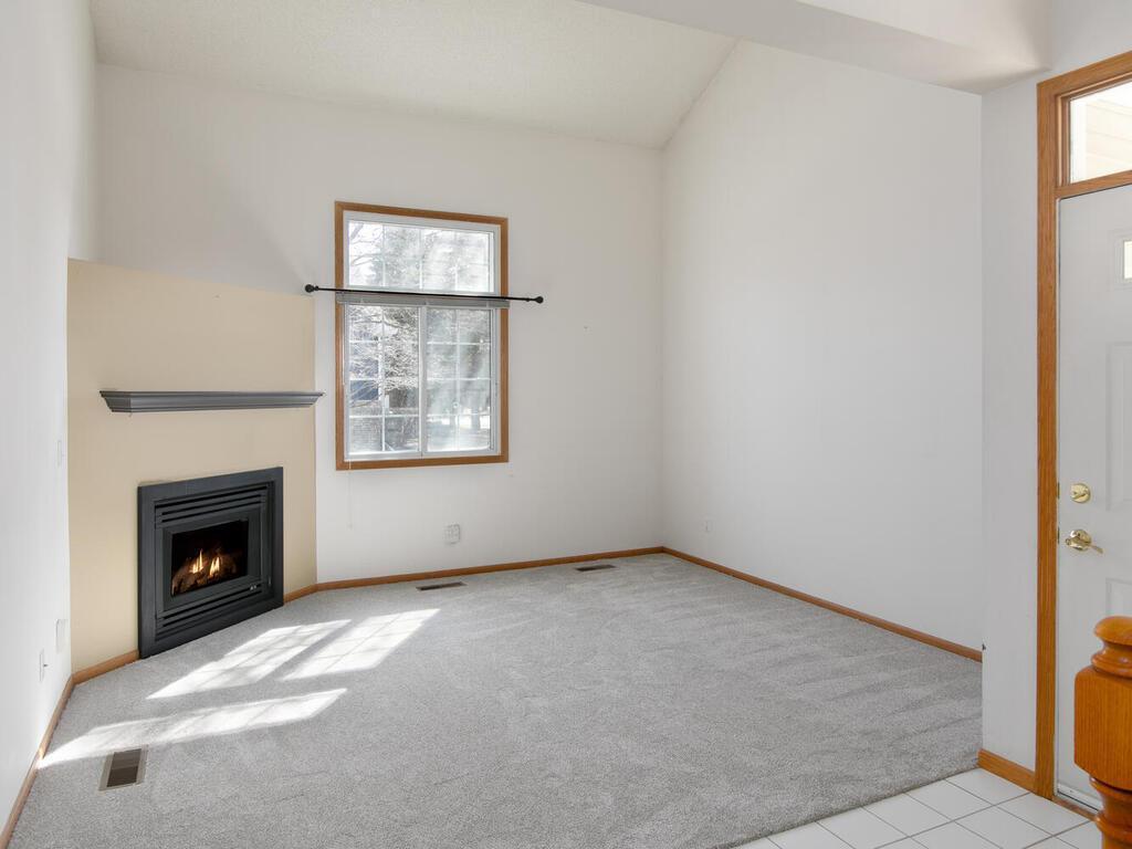 8456 Kimball Drive, Eden Prairie, Minnesota image 4