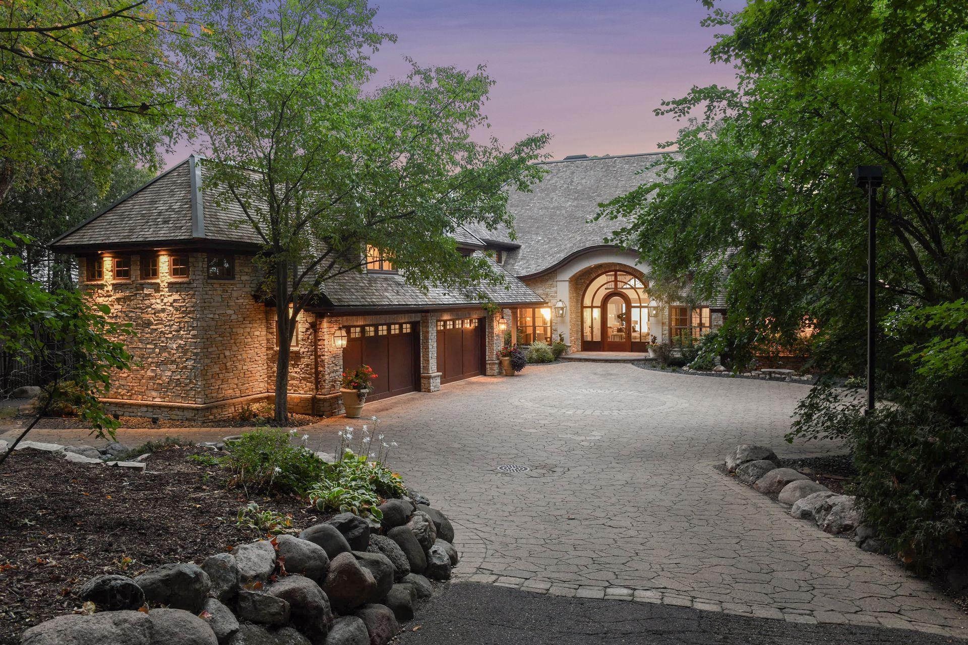20630 Linwood Road, Excelsior, Minnesota image 3