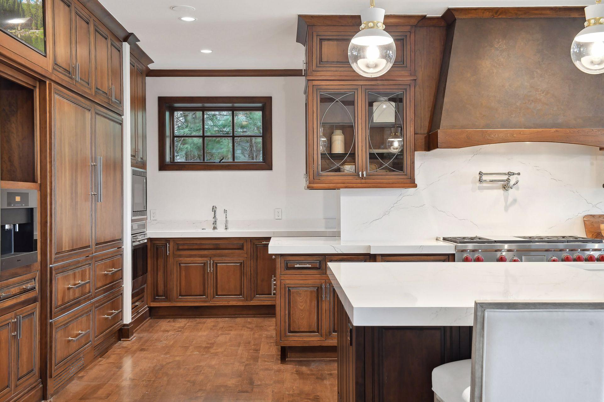 20630 Linwood Road, Excelsior, Minnesota image 30
