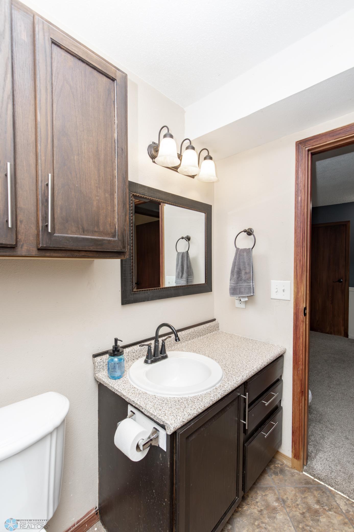 1024 14th Avenue, West Fargo, North Dakota image 41