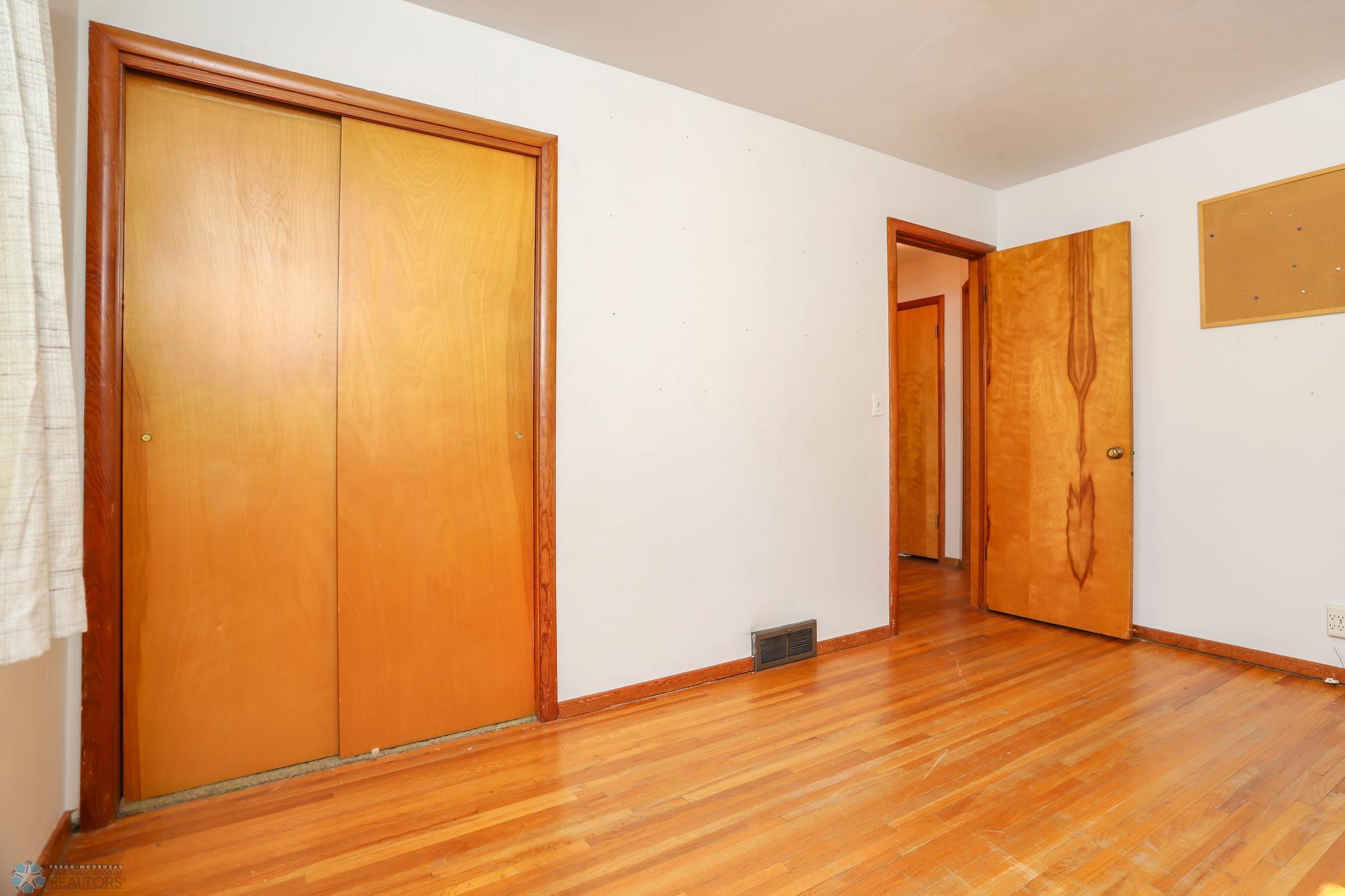 Moorhead, Minnesota 56560, United States, 4 Bedrooms Bedrooms, ,3 BathroomsBathrooms,Residential,Active,94341