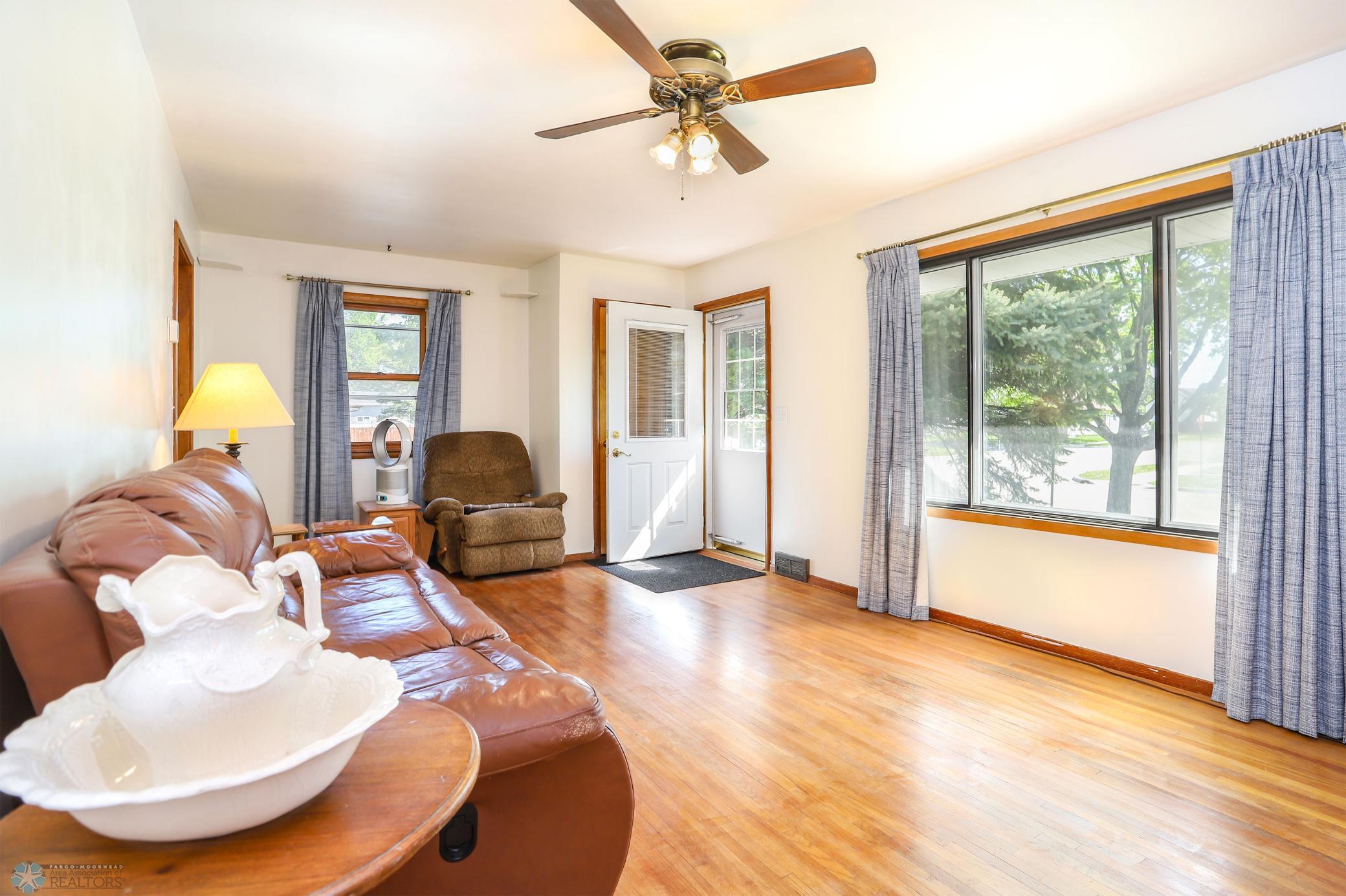 Moorhead, Minnesota 56560, United States, 4 Bedrooms Bedrooms, ,3 BathroomsBathrooms,Residential,Active,94341