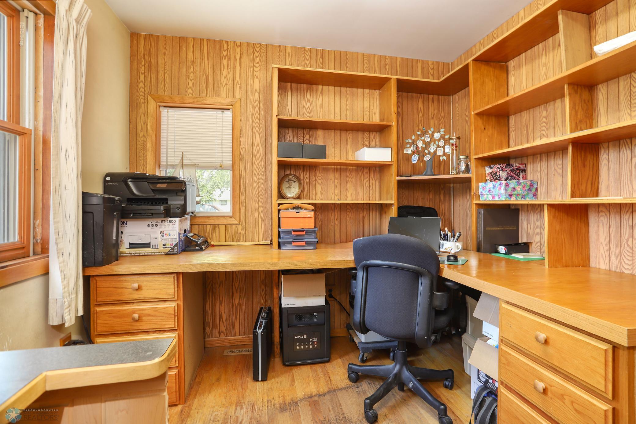 Moorhead, Minnesota 56560, United States, 4 Bedrooms Bedrooms, ,3 BathroomsBathrooms,Residential,Active,94341