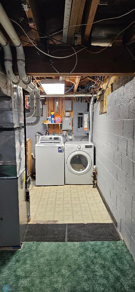 Moorhead, Minnesota 56560, United States, 4 Bedrooms Bedrooms, ,3 BathroomsBathrooms,Residential,Active,94341