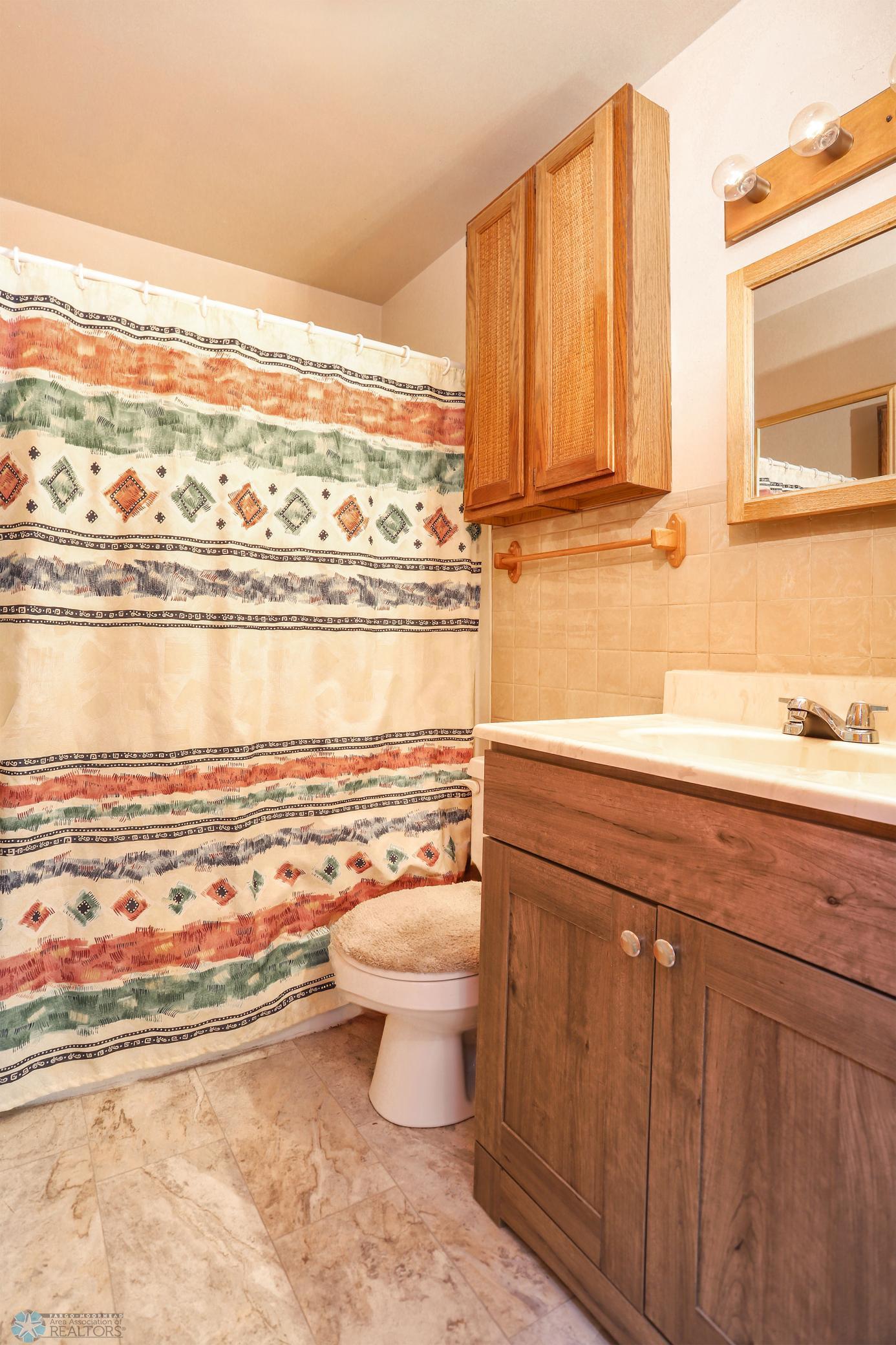 Moorhead, Minnesota 56560, United States, 4 Bedrooms Bedrooms, ,3 BathroomsBathrooms,Residential,Active,94341