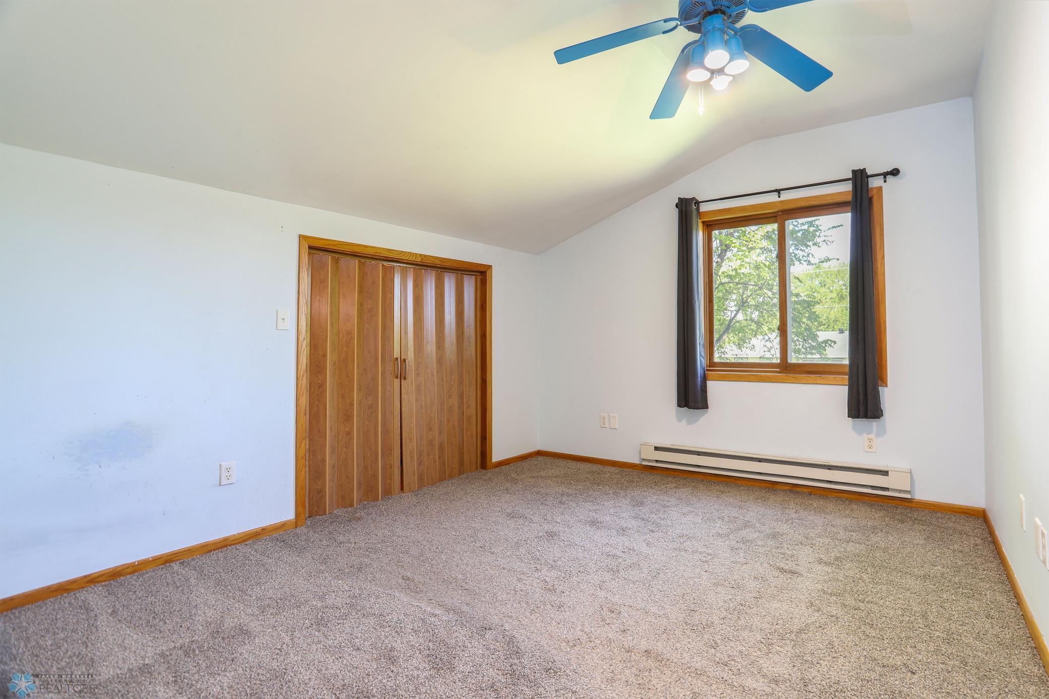 Moorhead, Minnesota 56560, United States, 4 Bedrooms Bedrooms, ,3 BathroomsBathrooms,Residential,Active,94341