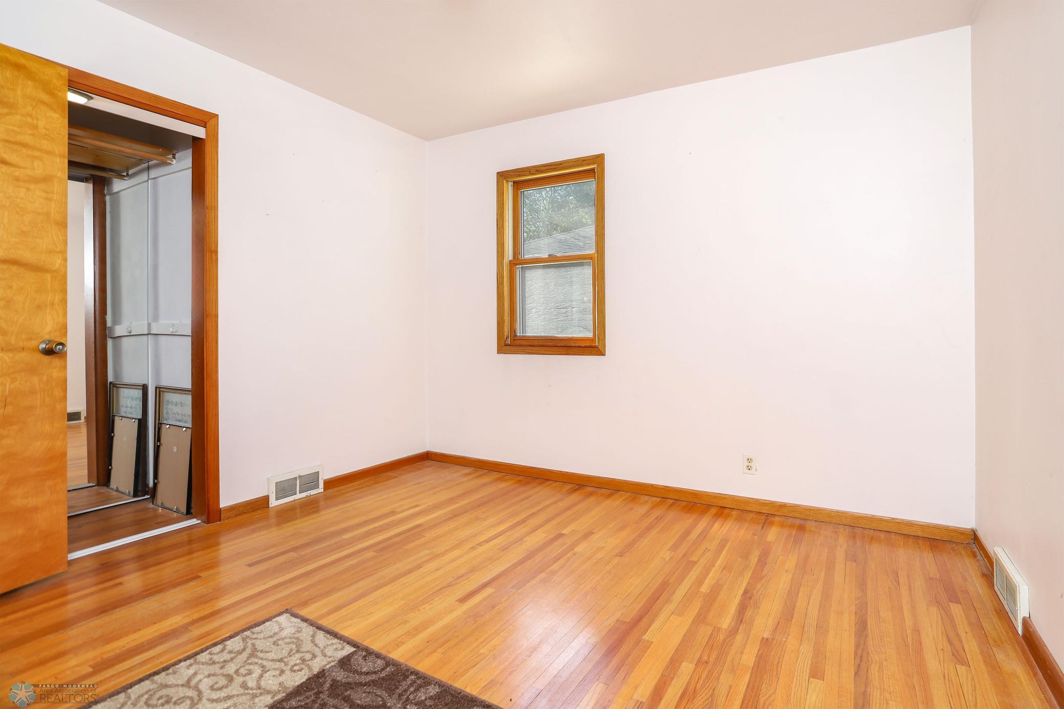 Moorhead, Minnesota 56560, United States, 4 Bedrooms Bedrooms, ,3 BathroomsBathrooms,Residential,Active,94341