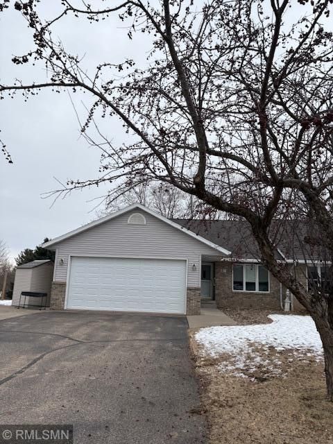 Townhouse For Sale - 407 Dakota  Street Ct<br/> Woodville, WI 54028