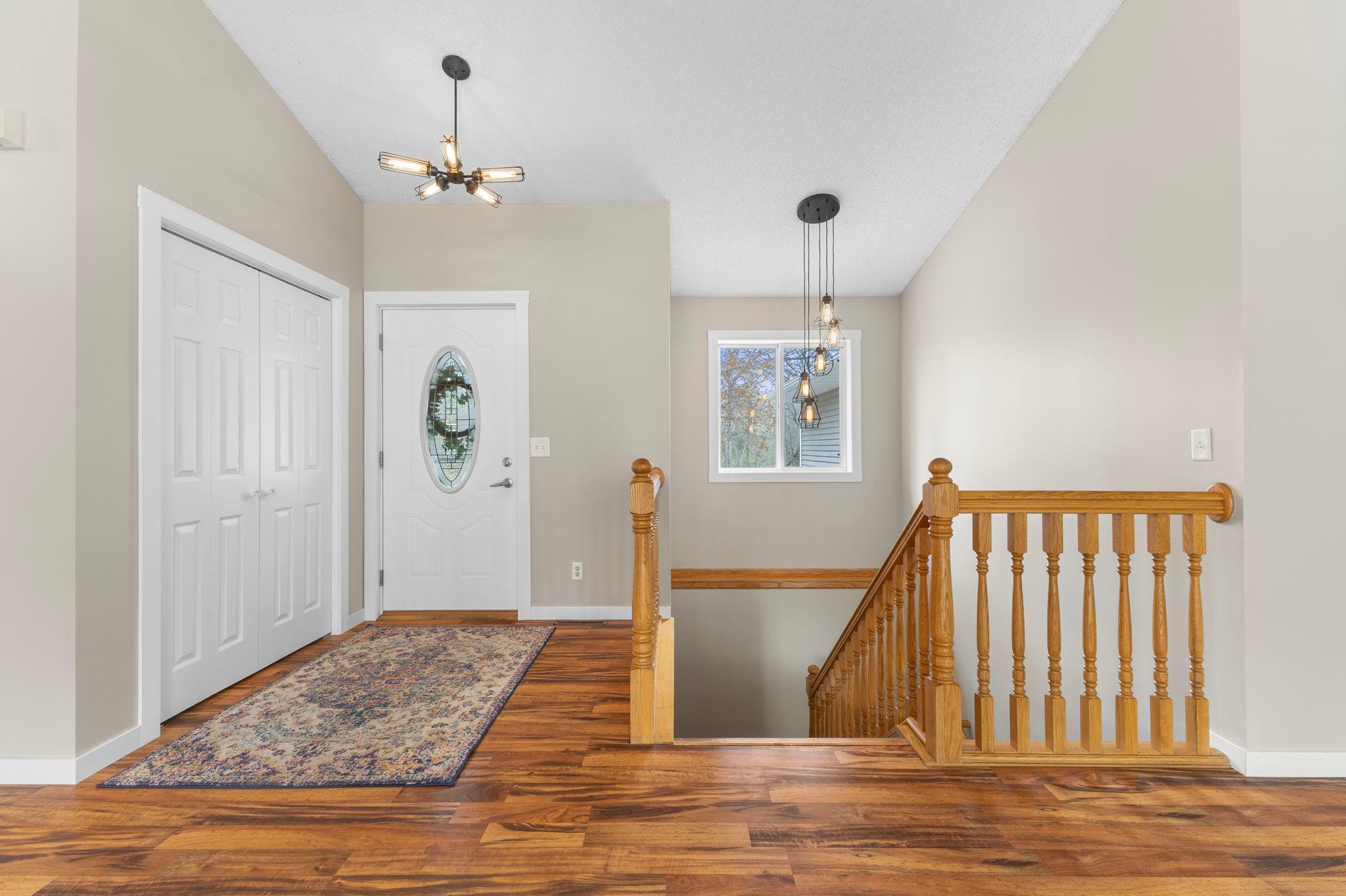 25377 Eureka Avenue, Wyoming, Minnesota image 6