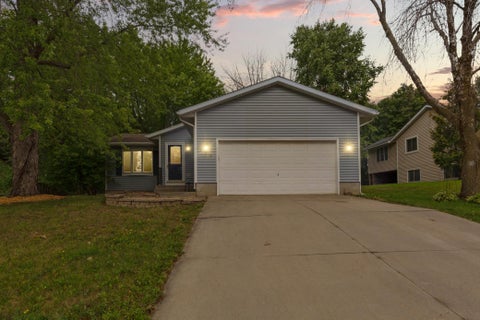 Homes For Sale - 424 Littleford Lane<br/> Rice County, Faribault, MN 55021