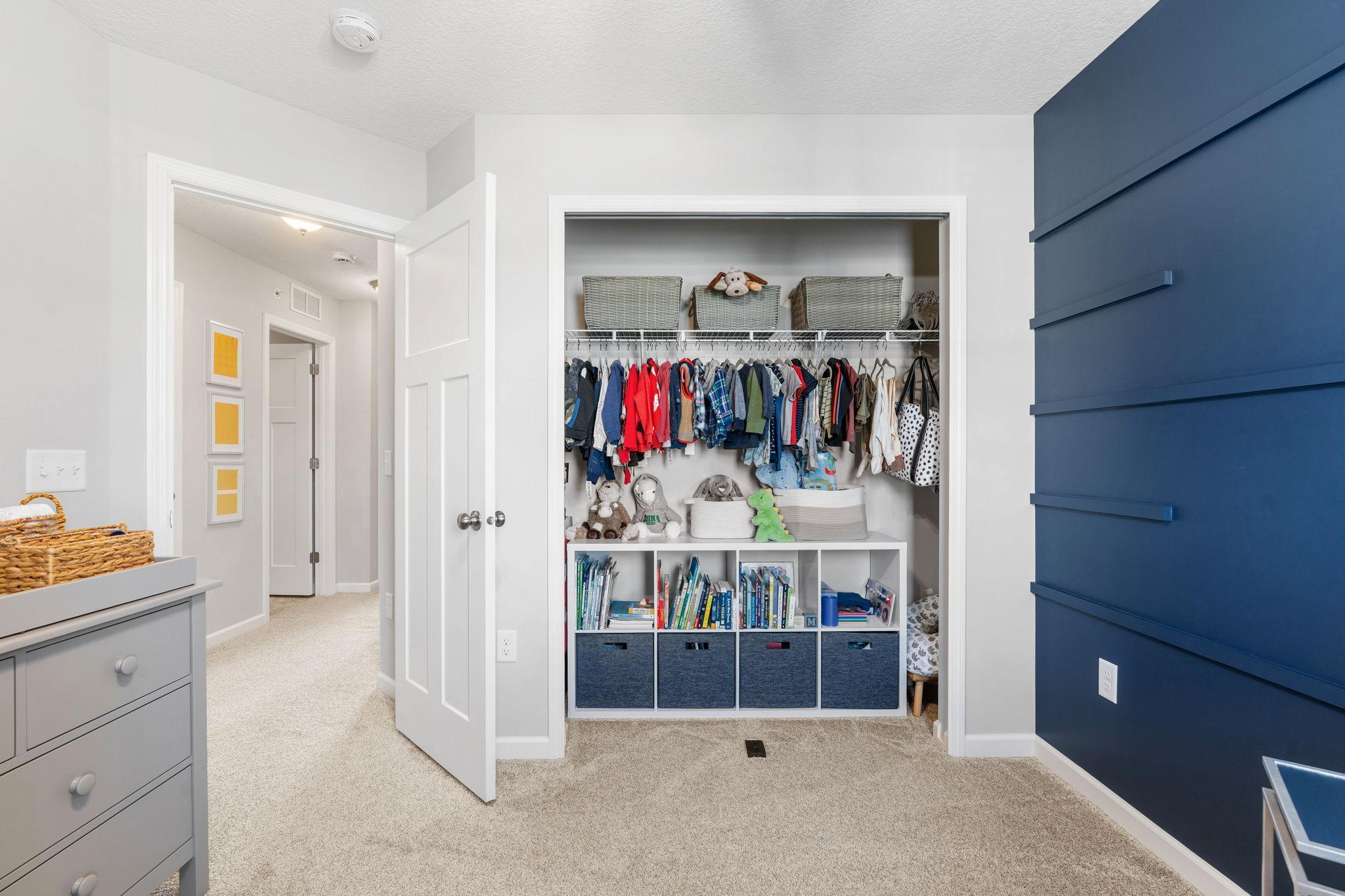 8945 SW Village Loop, Chanhassen, Minnesota image 28