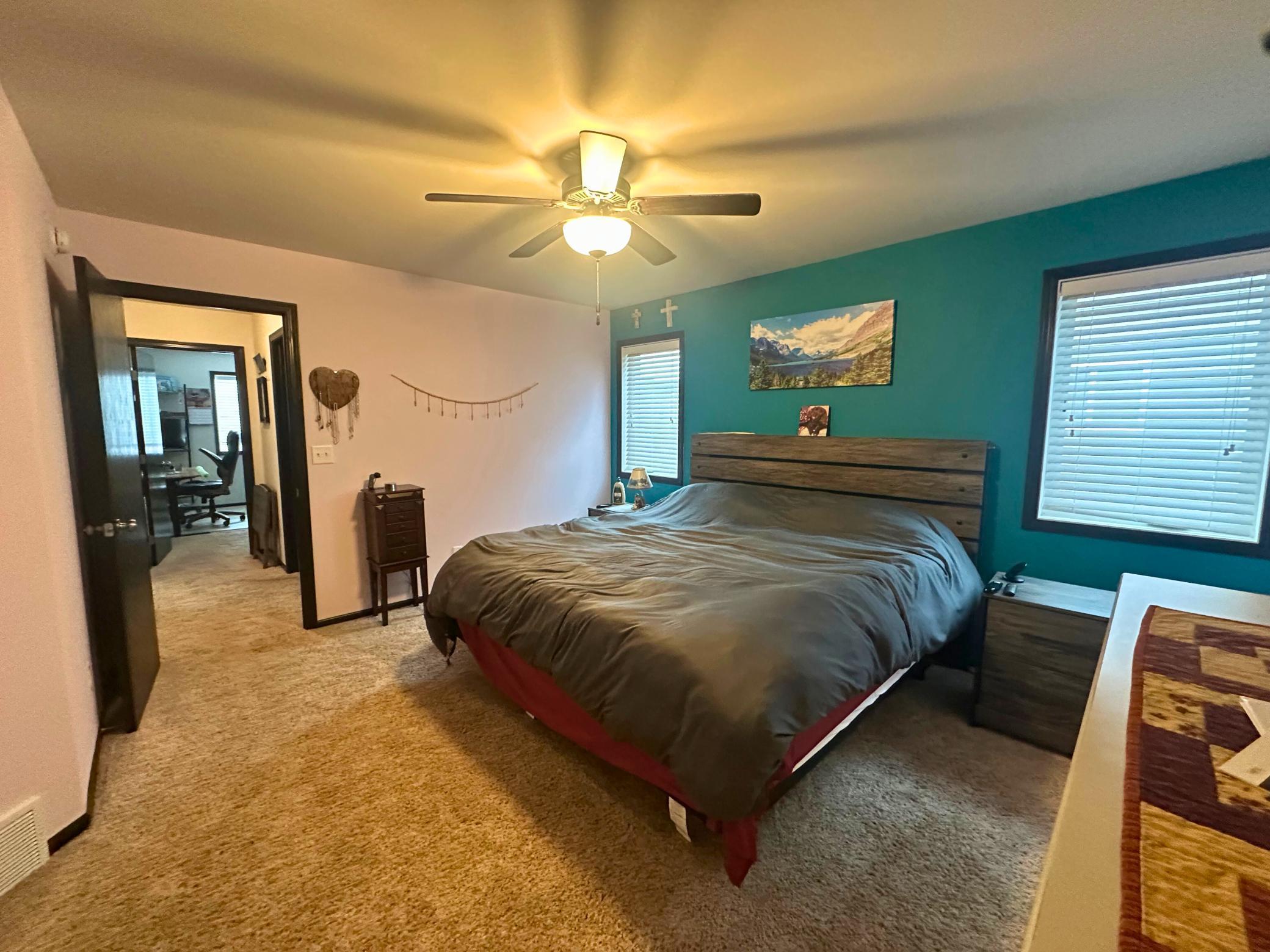 1377 Goldenwood Drive, West Fargo, North Dakota image 10