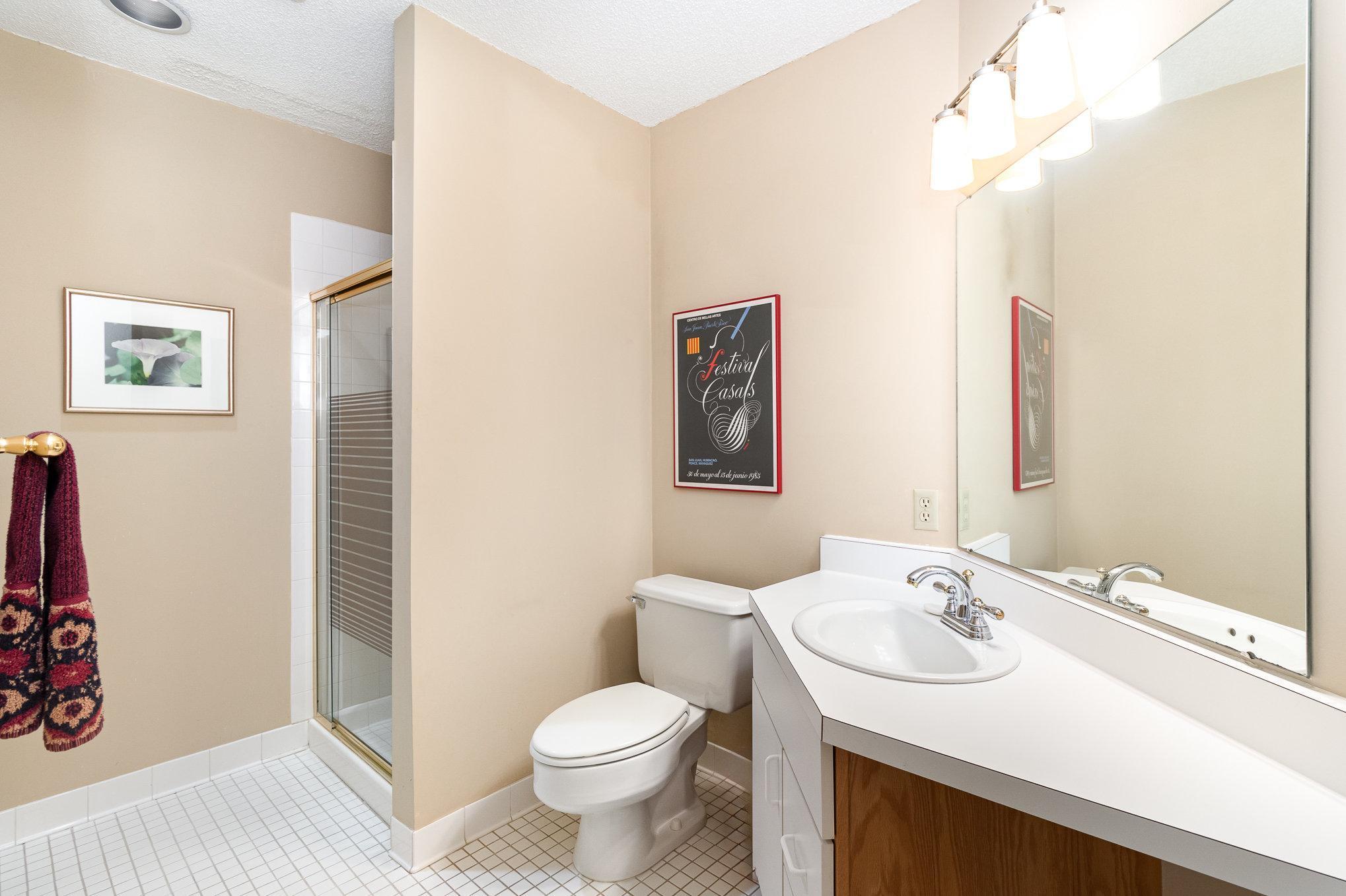 7470 Cahill Road, Minneapolis, Minnesota image 13