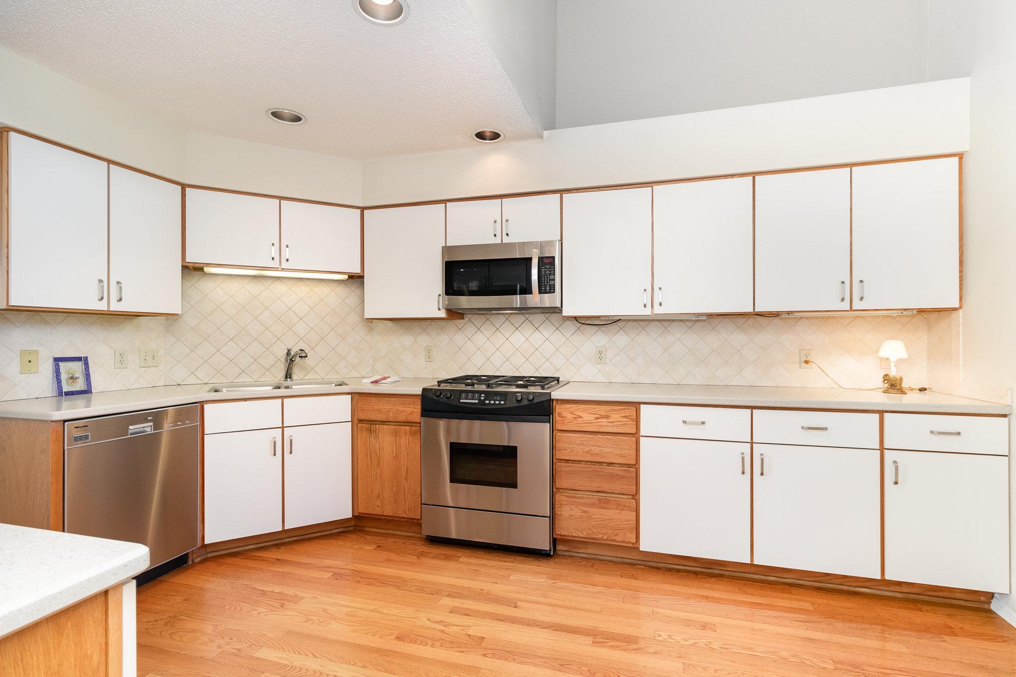 7470 Cahill Road, Minneapolis, Minnesota image 7