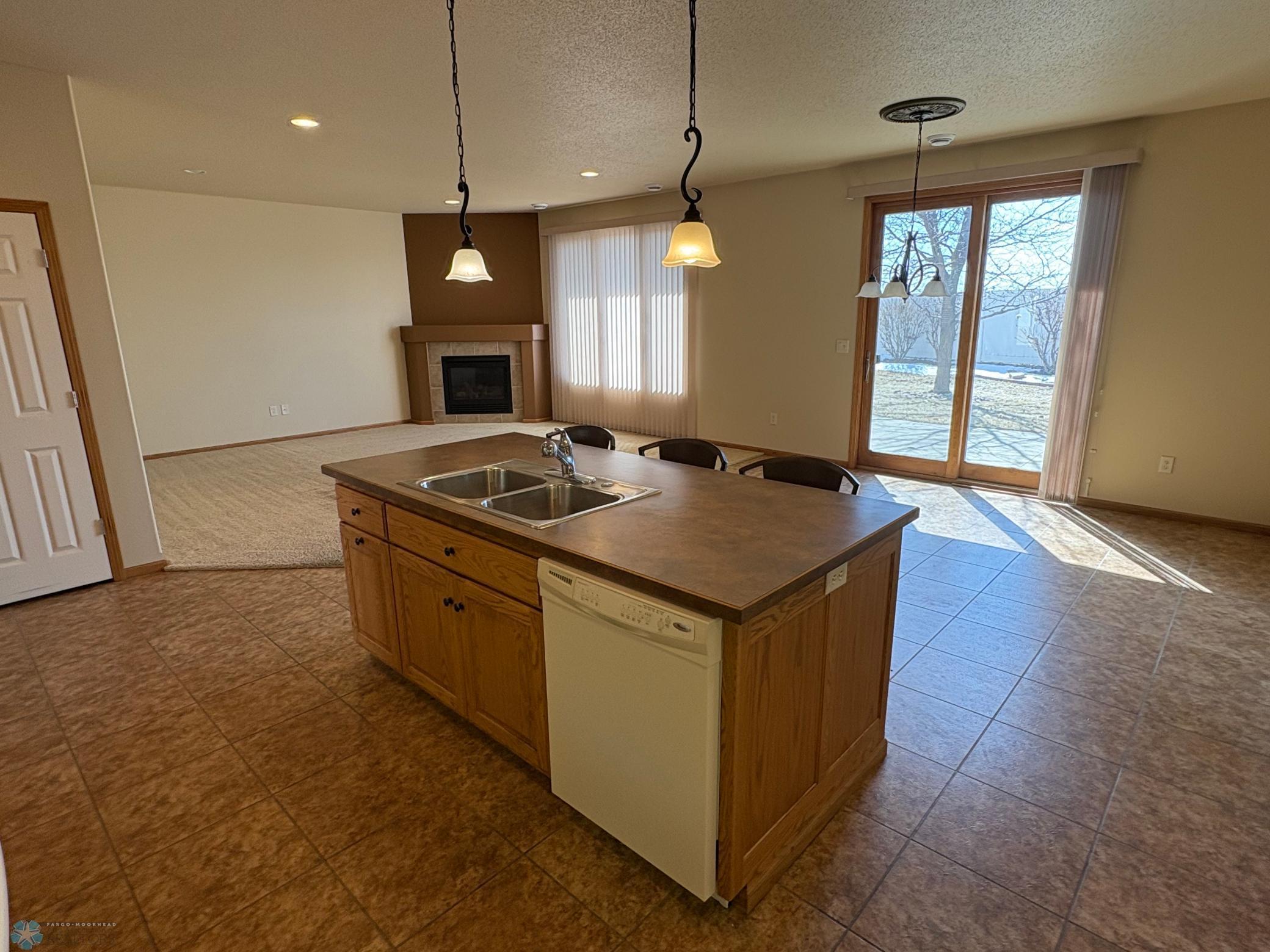 792 Villa Park Way, West Fargo, North Dakota image 8