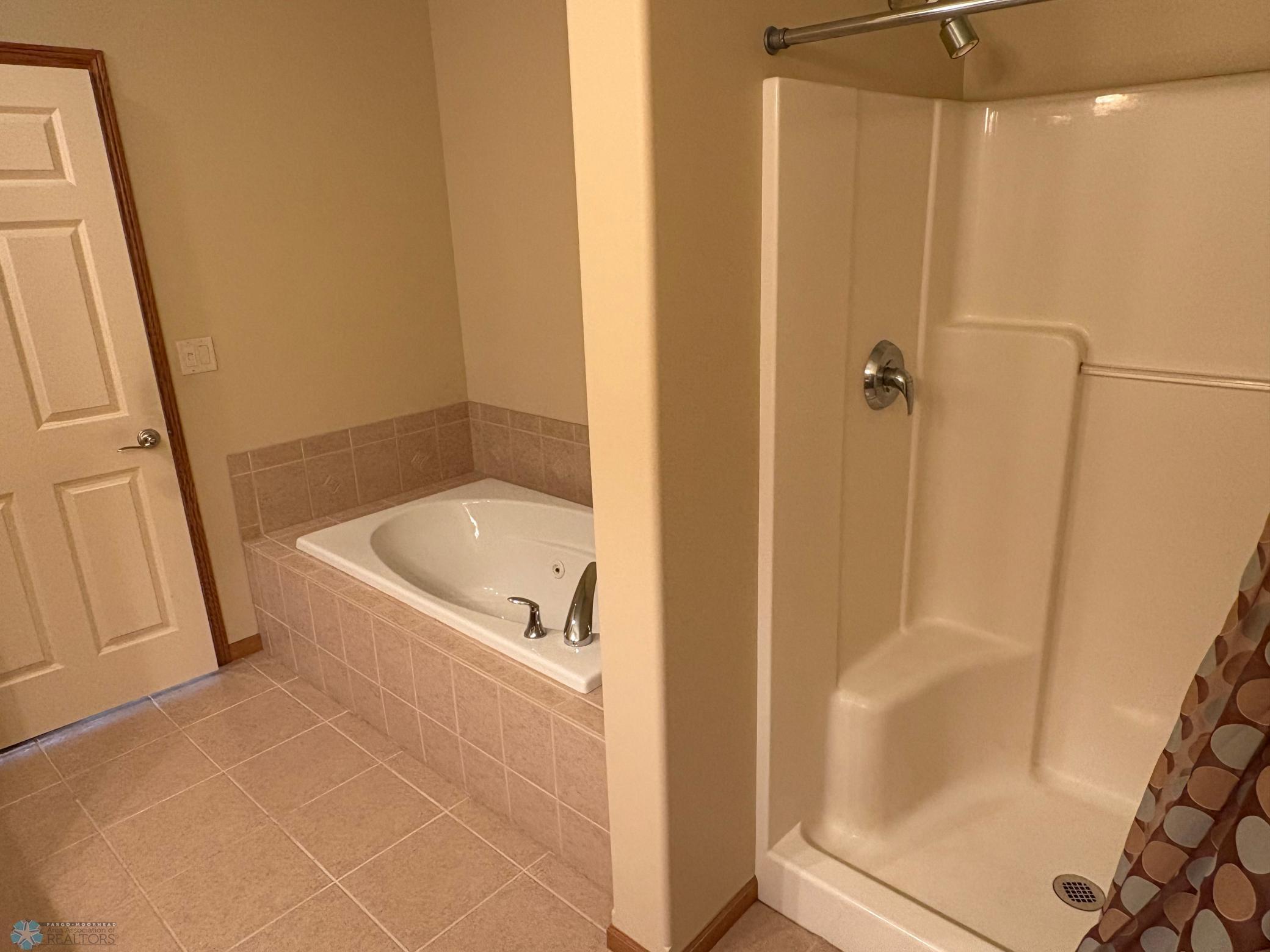 792 Villa Park Way, West Fargo, North Dakota image 15