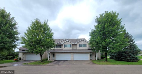 Townhouse For Rent - 10 Bridgewater Trail<br/> Saint Croix County, Hudson, WI 54016