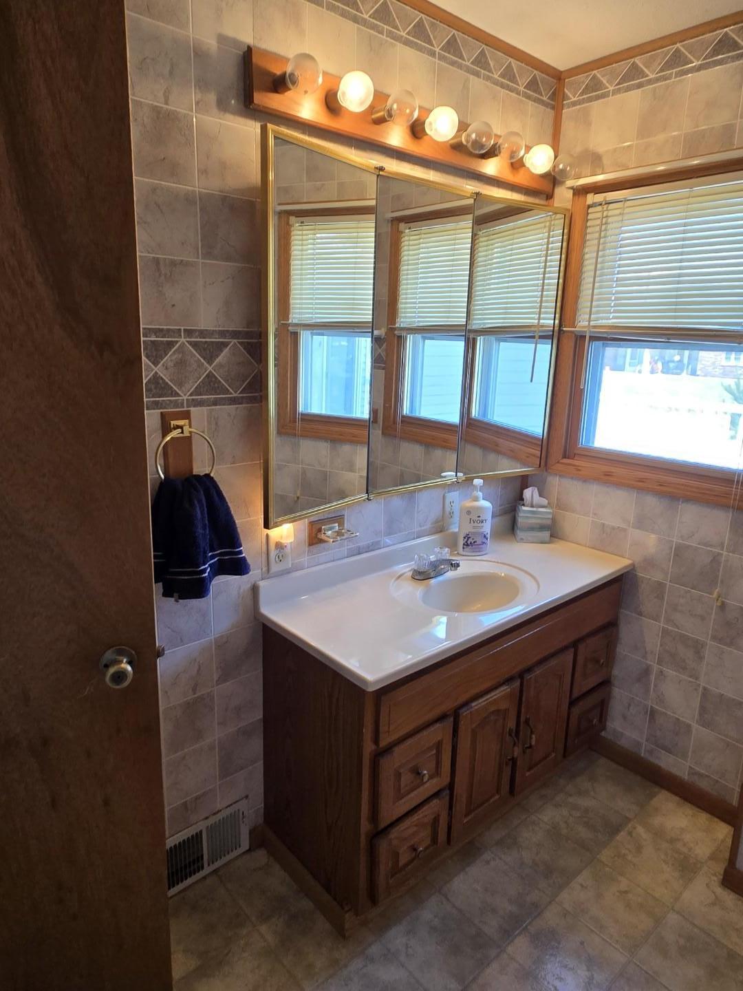 112 Basil Street, Balsam Lake, Wisconsin image 15