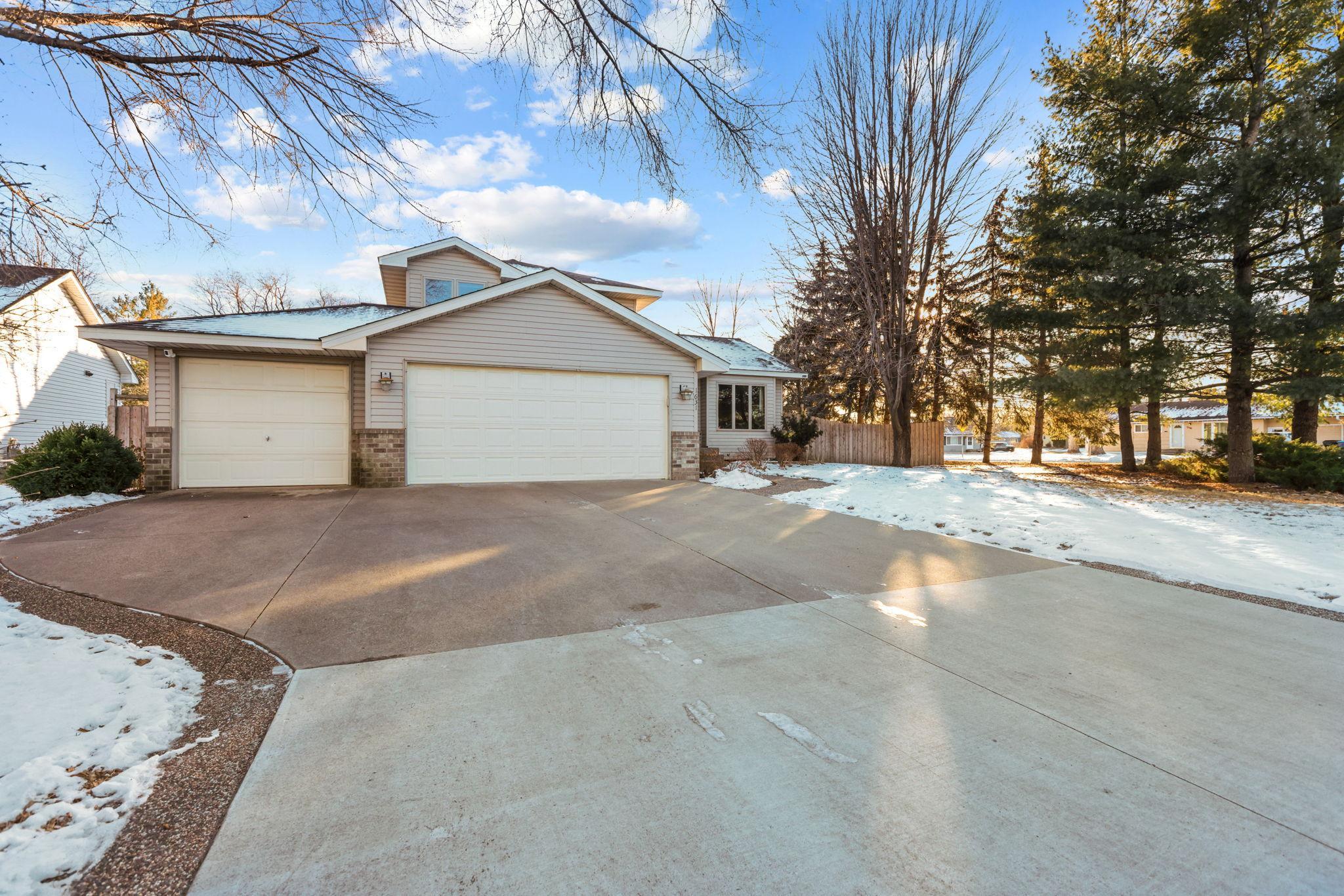 1631 Poppyseed Drive, New Brighton, Minnesota image 2