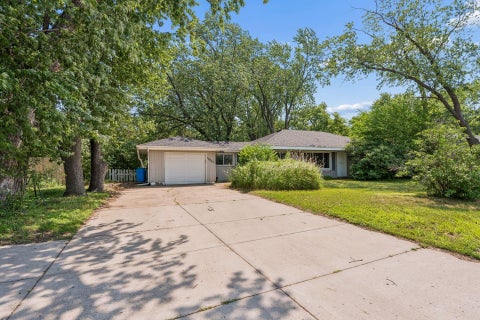 Homes For Sale - 10251 Foley Boulevard<br/> Coon Rapids, MN 55448