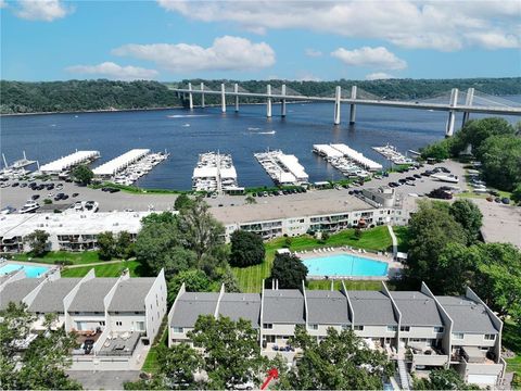 Condo For Sale - 6213 St Croix Trail<br/> Stillwater, MN 55082